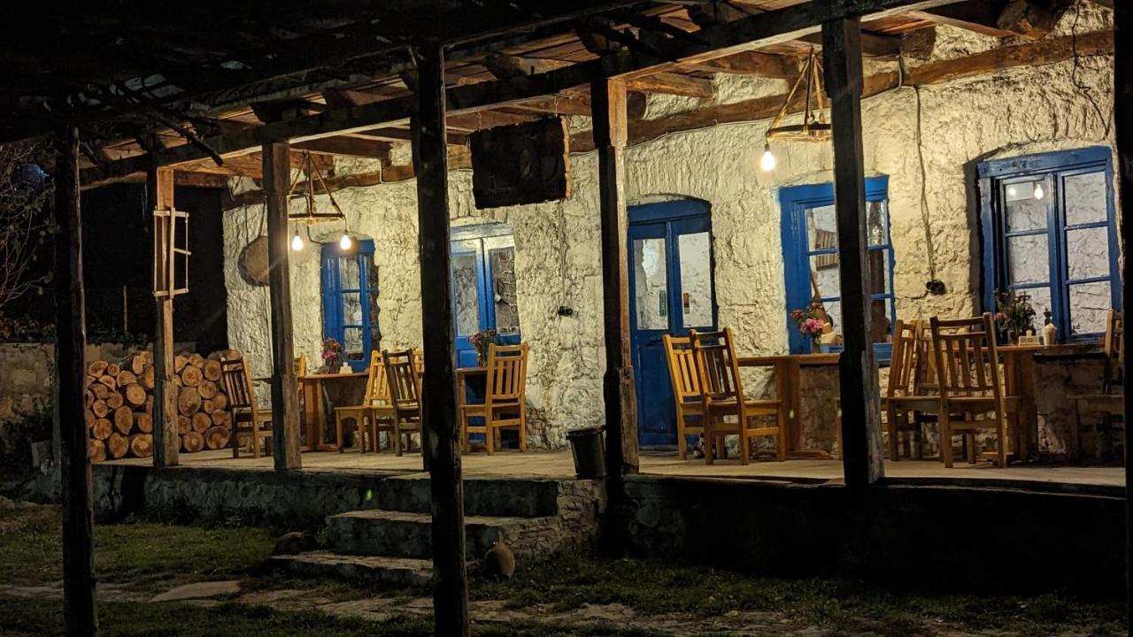 Hotel Arevi Gosh Zewnętrze zdjęcie